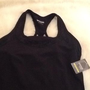 New Blusa negra marca nueva Danskin now